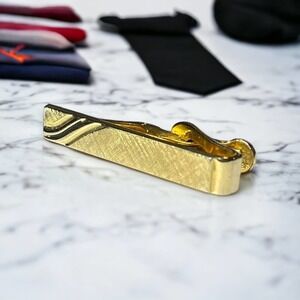 Swank Vintage Tie Clip Gold Tone Brushed Finish Polished Wave Accent
